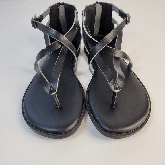 Torrid sandals women size 7W - Picture 3 of 8